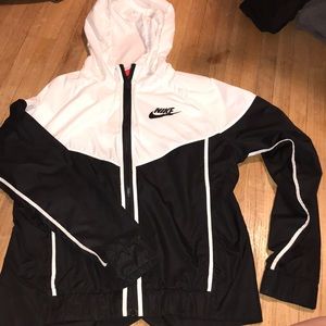 Nike jacket/windbreaker
